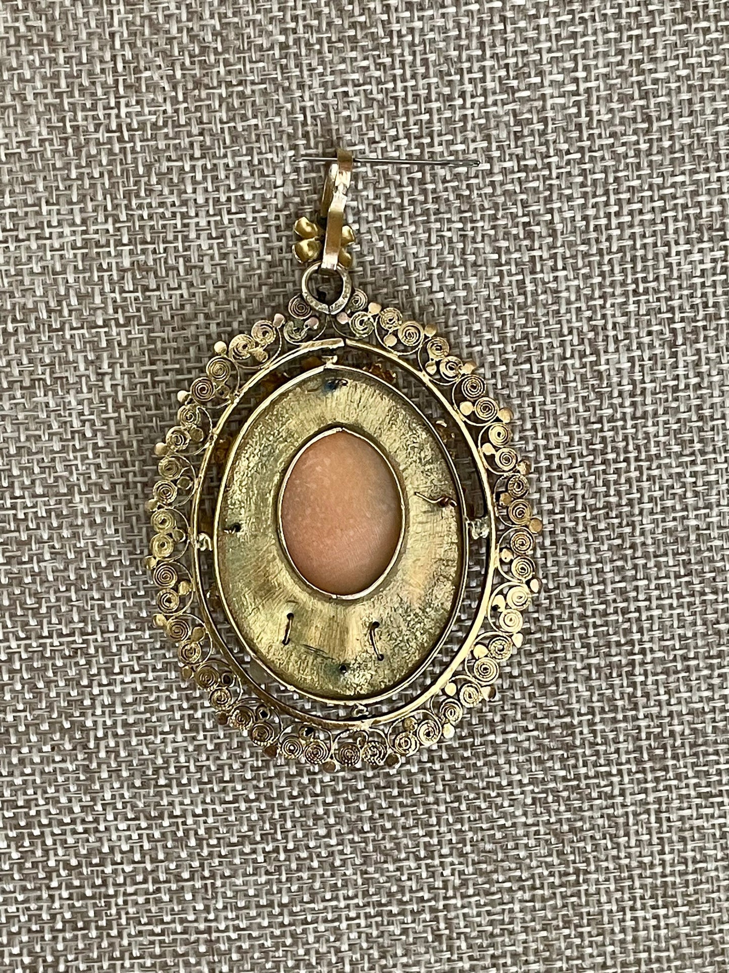 Vintage 1930-1950's Spun 14K Yellow Gold Hand Made Pendant Featuring a Shell Cameo and Pearls
