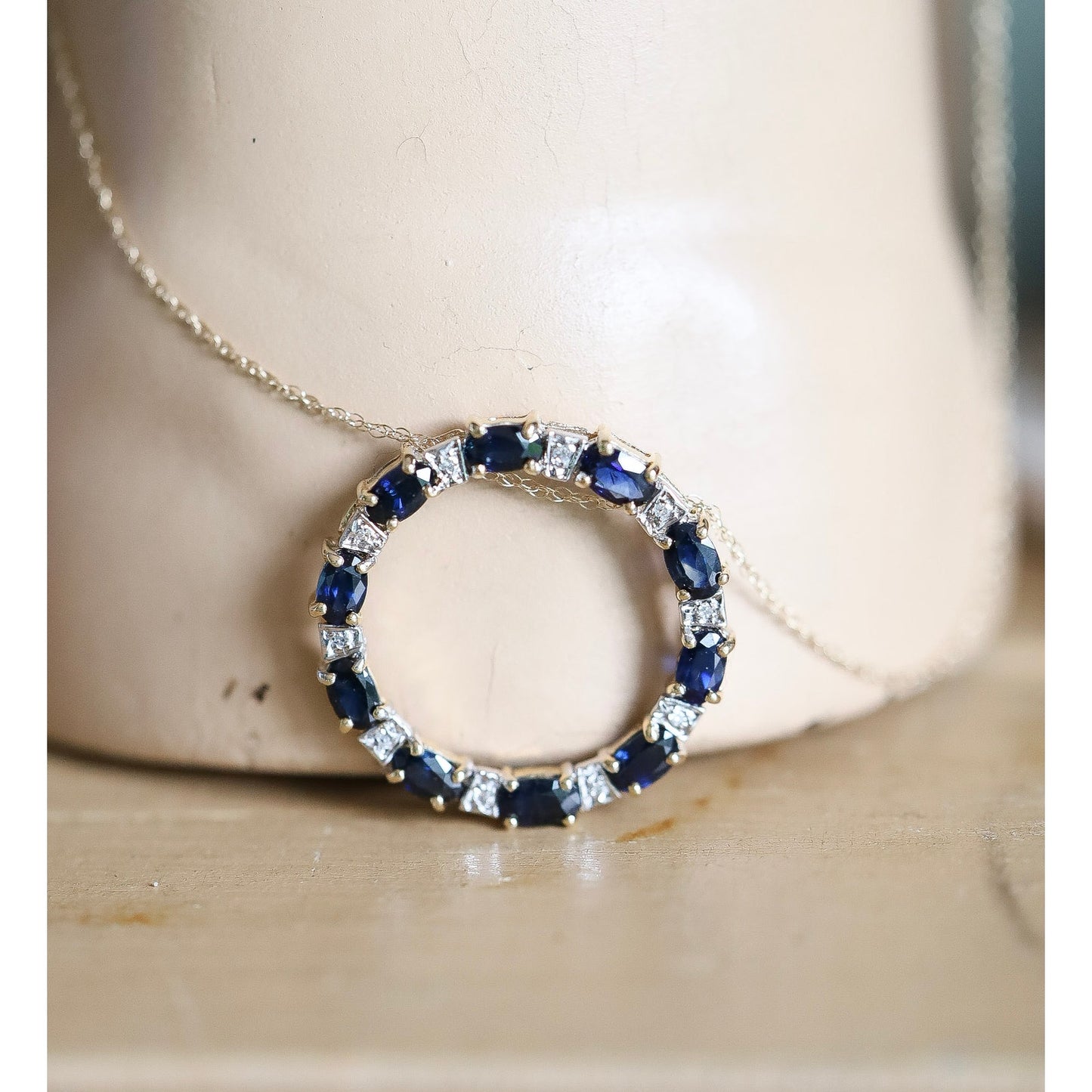 Vintage 14K Yellow Gold Natural Sapphire and Diamond Circle Necklace