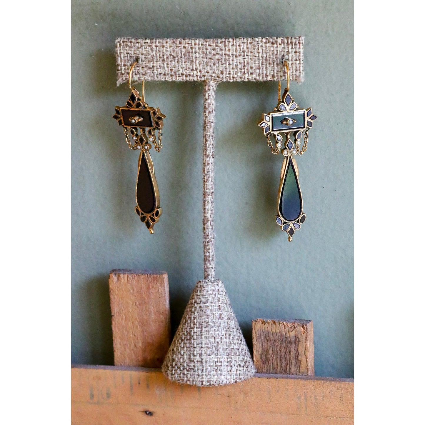 Antique Victorian 14K Gold Black Onyx & Seed Pearl Dangle Earrings