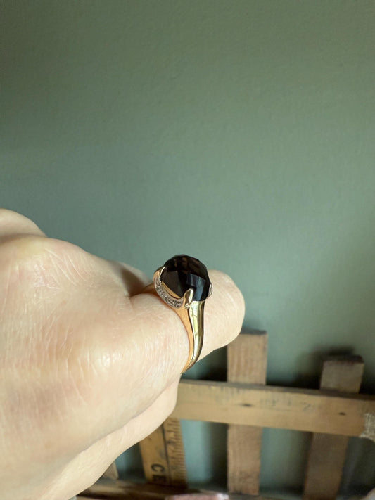 Vintage 14K Yellow Gold Checkerboard Cut Cabochon Smoky Quartz and Diamond Ring
