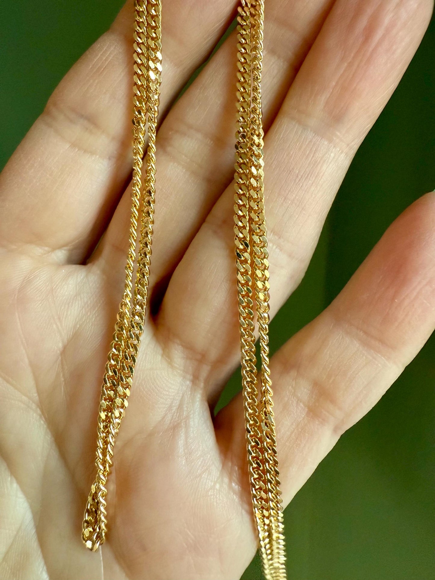 Vintage Solid 18K Yellow Gold Italian Curb Link Necklace 20" Length