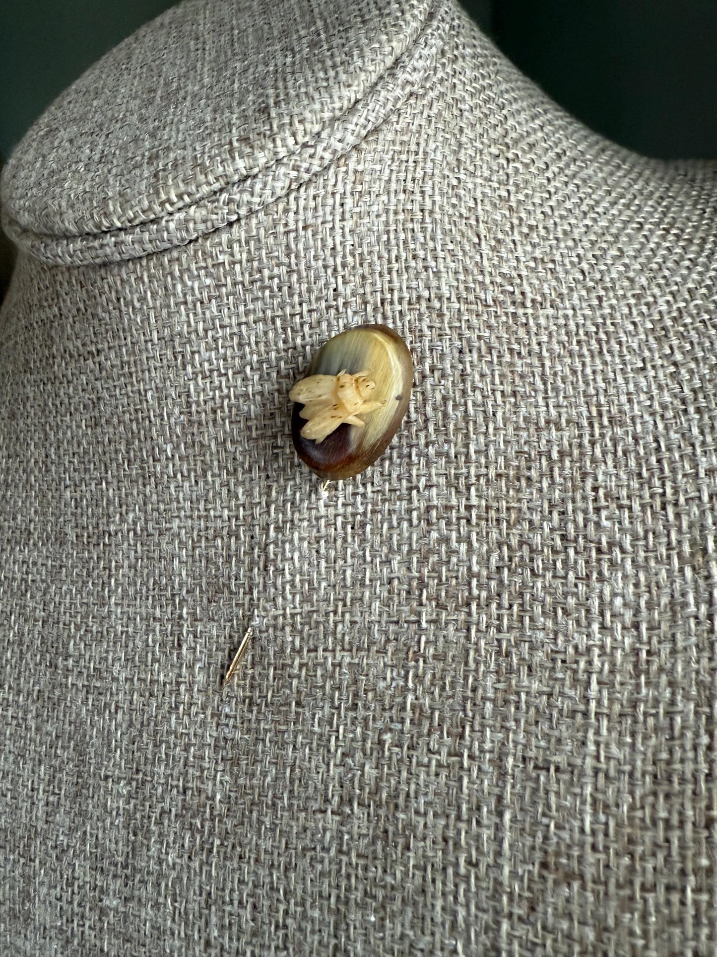 Interesting Antique Victorian Carved Antler Fly Insect Brooch Stickpin