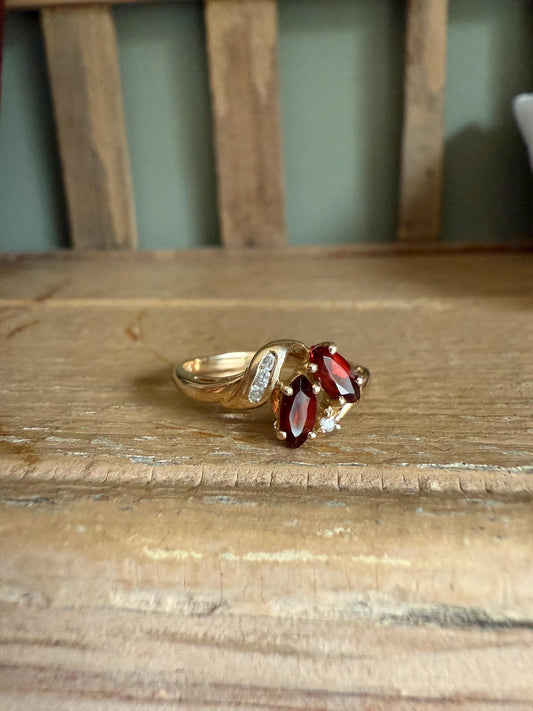 Vintage 14K Yellow Gold Marquis Cut Garnets and Diamomd Ring