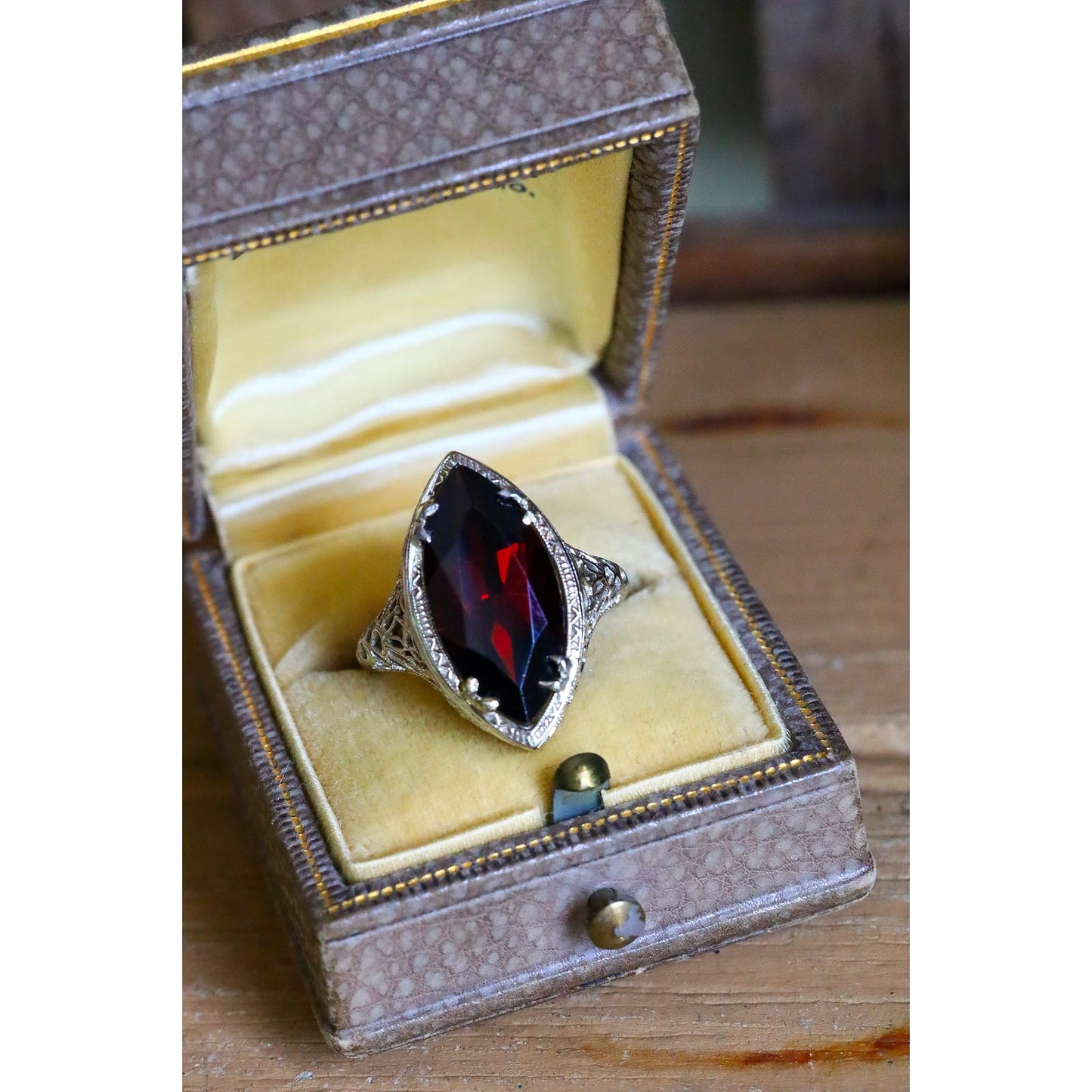 Art Deco 14K White Gold Marquis Cut Garnet Filigree Ring