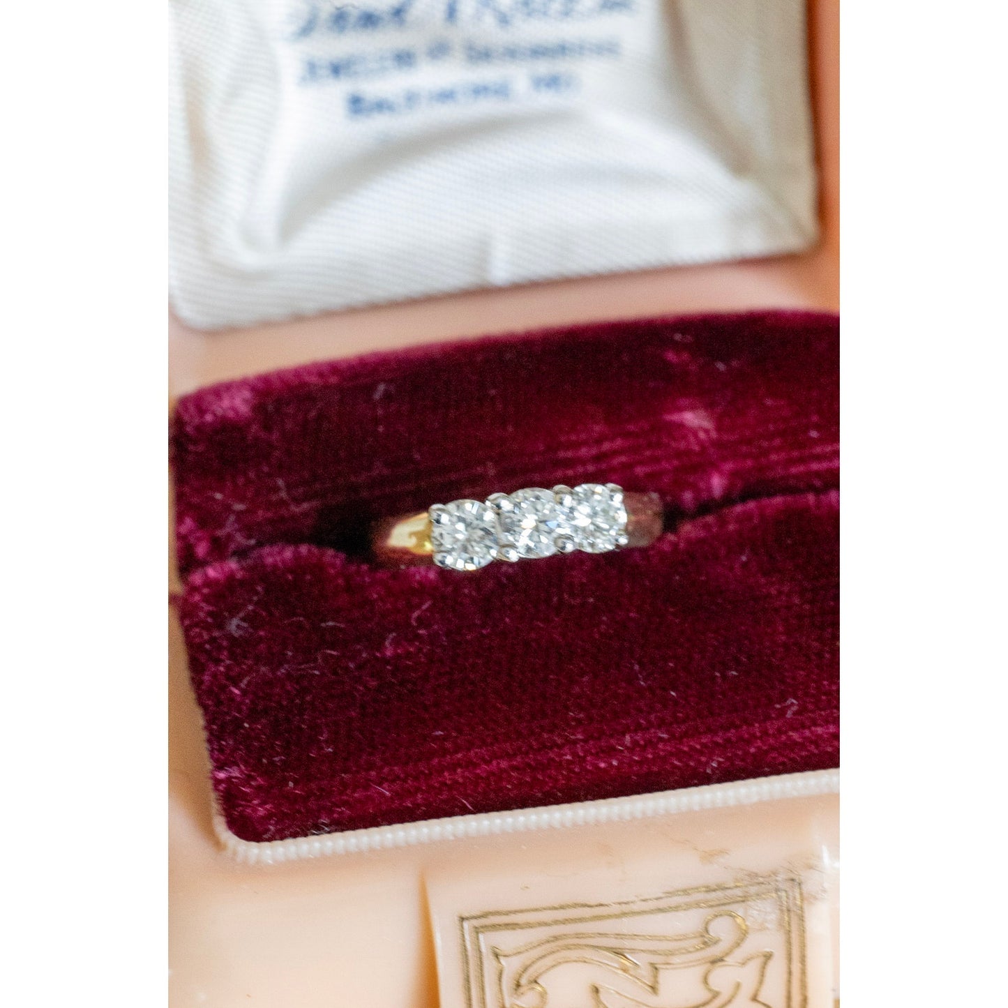 18K Yellow and White Gold Natural Diamond Ring