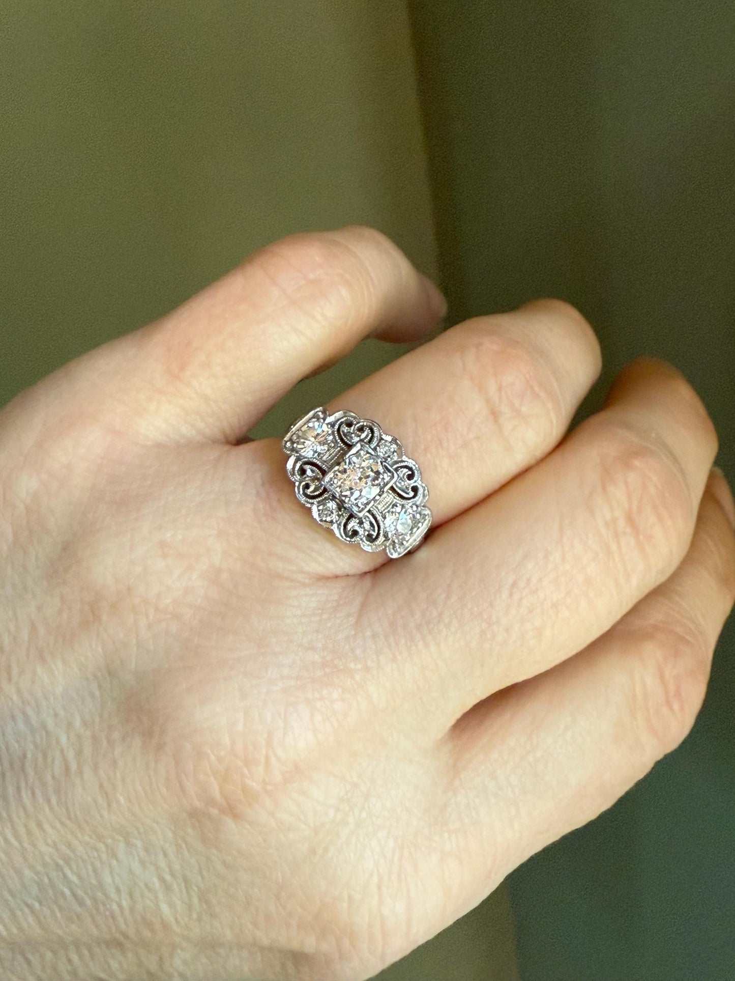 Art Deco 1940's Platinum Diamond Ring Center Diamond Approx. 1 CTW