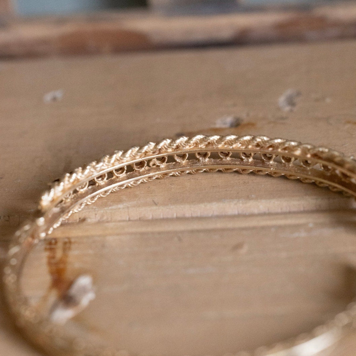 1960-1970 Vintage 14K Yellow Gold Garnet Bangle with Engraving