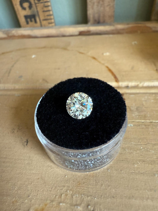 Vintage Loose Approx. 1.52 cts Natural Brilliant Cut Diamond