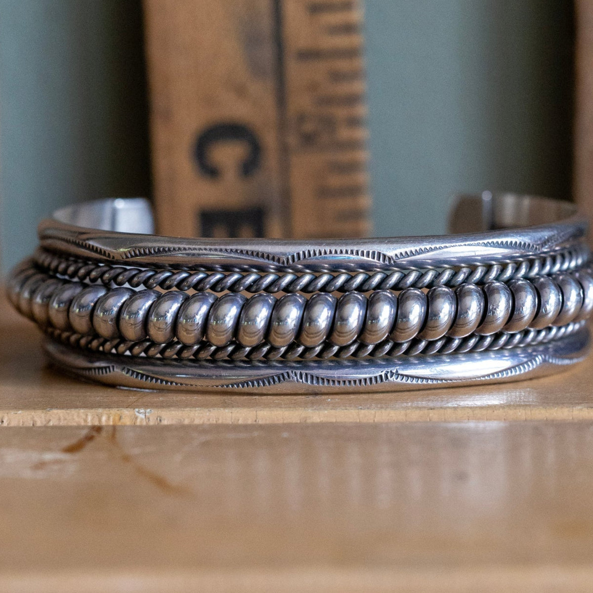 Vintage Navajo Tahe Sterling Silver Ribbon Cuff Bracelet