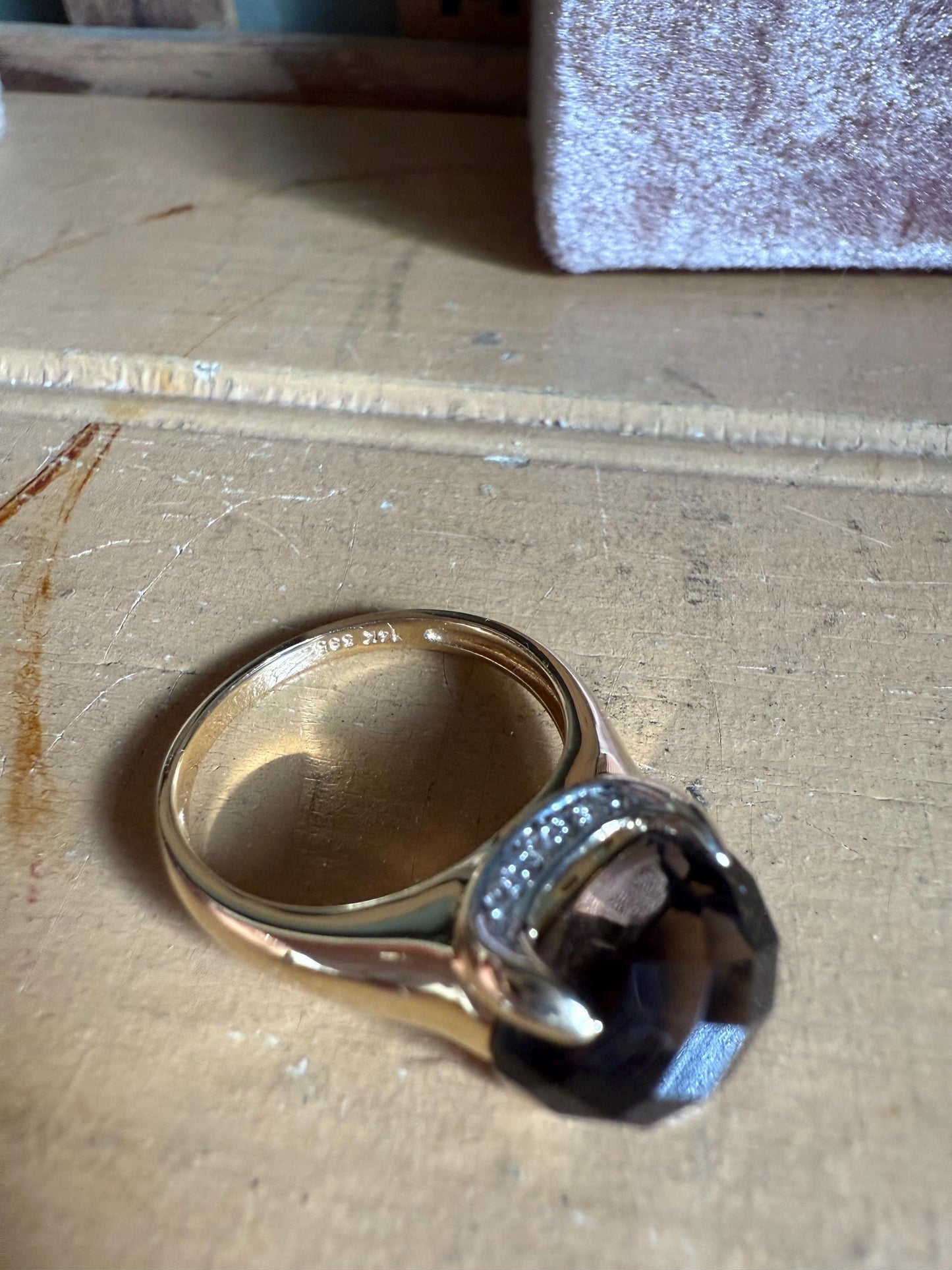 Vintage 14K Yellow Gold Checkerboard Cut Cabochon Smoky Quartz and Diamond Ring