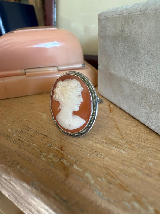 1950'S Mid Century Sterling Silver Shell Cameo Ring