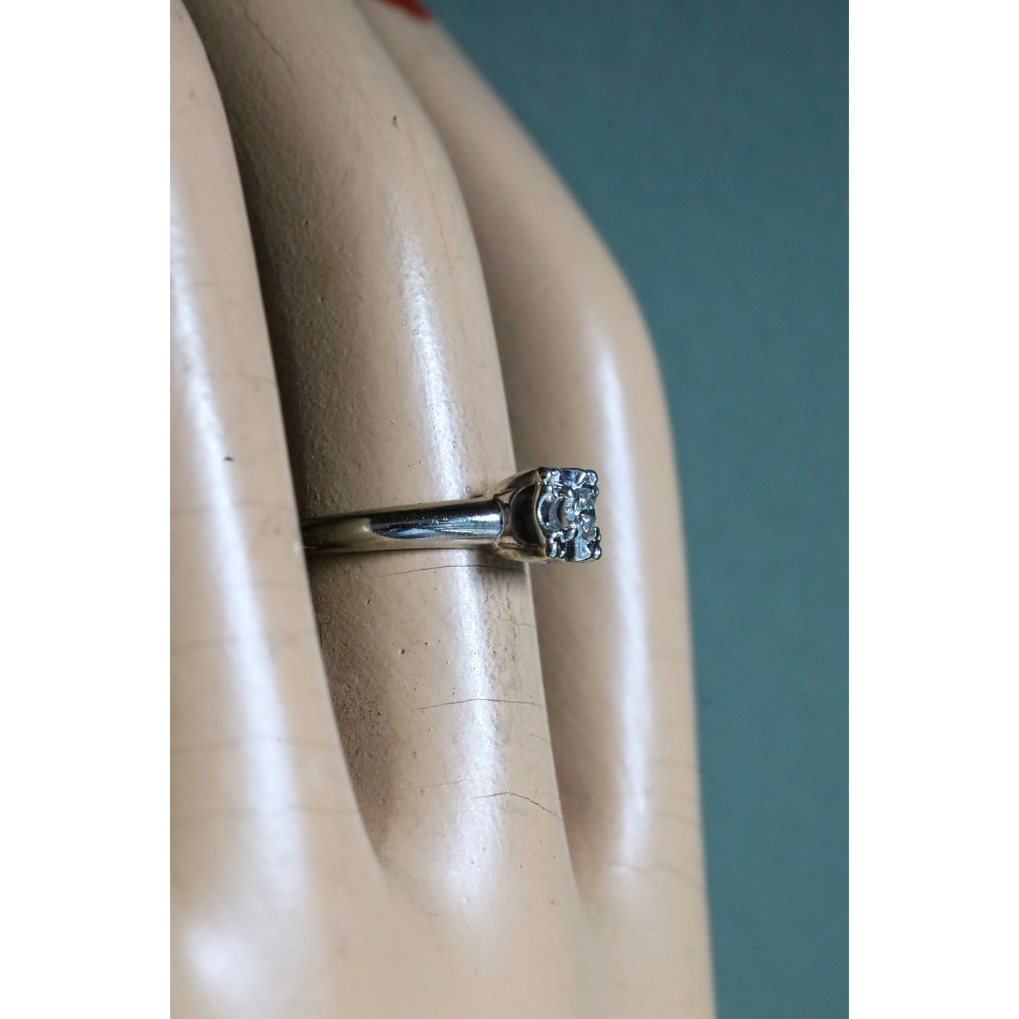 18K White Gold Miss Simplicity Diamond Ring Mid-Century